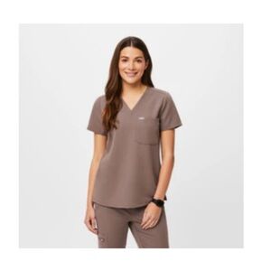women's Smokey Taupe Catarina™ - One-Pocket Scrub Top - XL